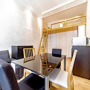 le-petit-anna-4-pers.hotels-rhonealpes.com/